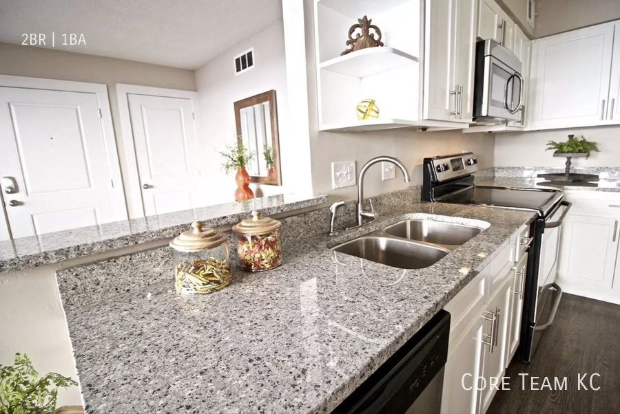 4916 Grand Ave #4616-06 - Photo 4 of 16