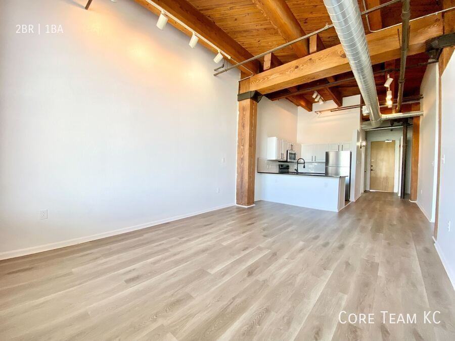202 W 5th St #513