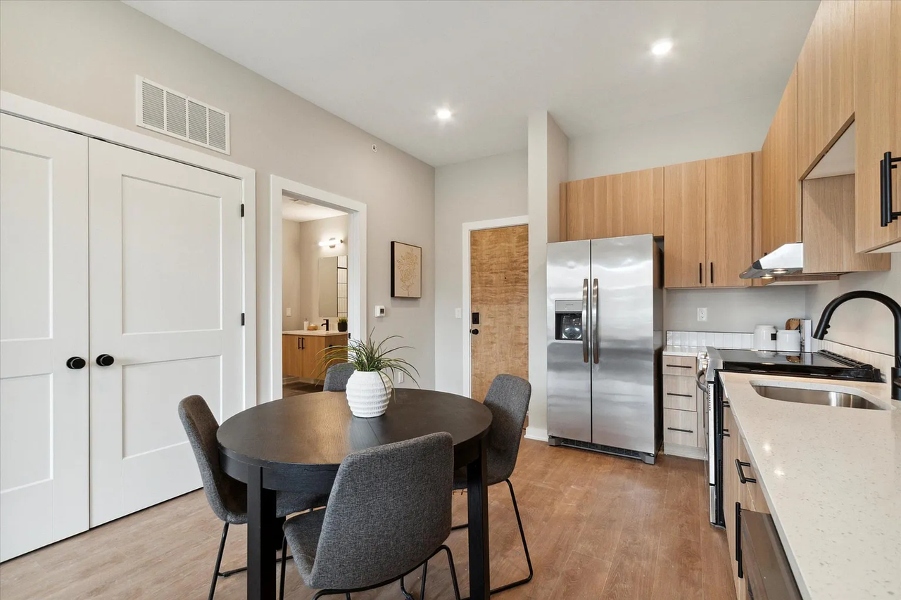 308 W Chelten Ave - Photo 2 of 29