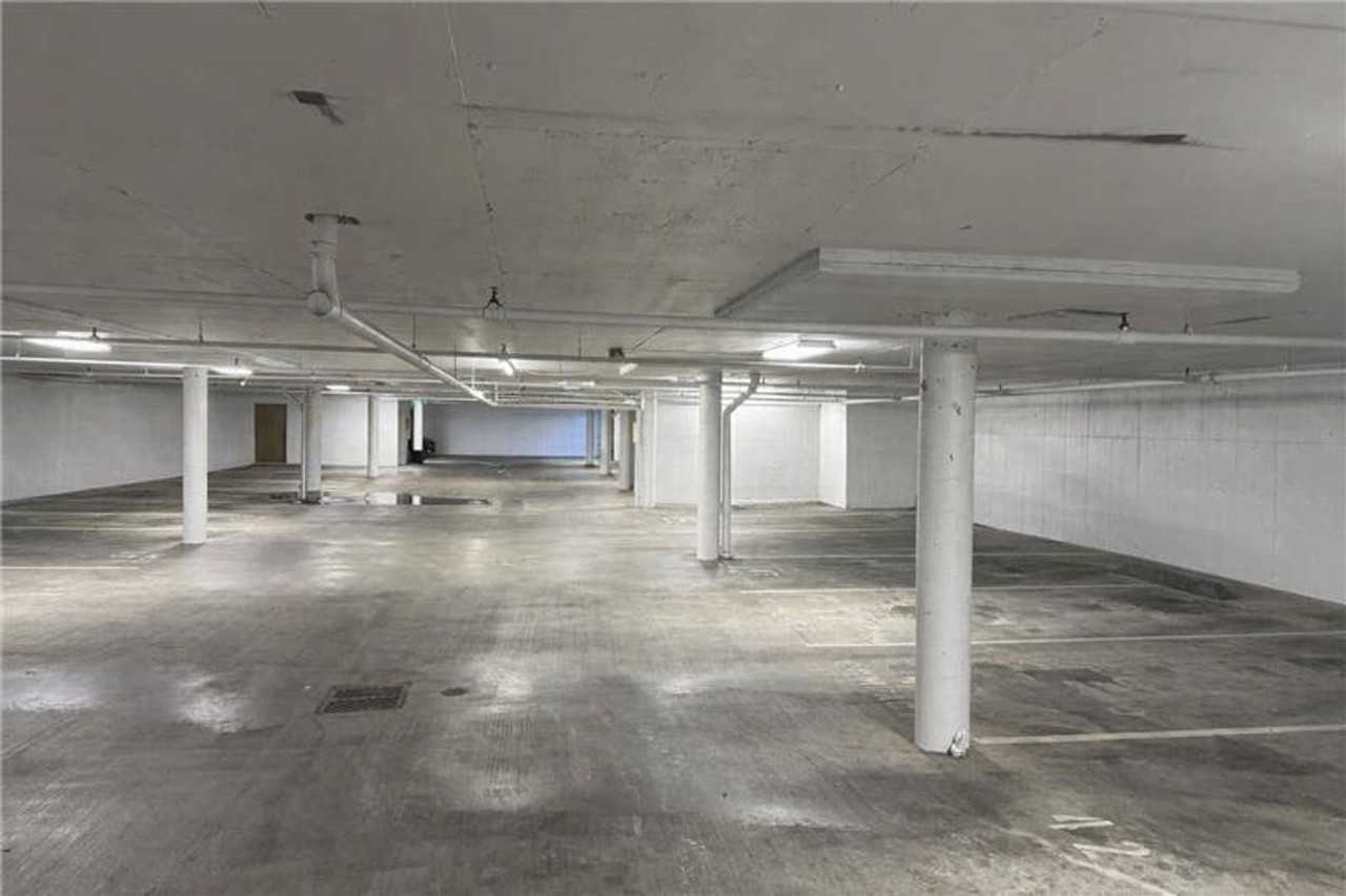 1718 Melrose Ave #212 - Photo 7 of 7
