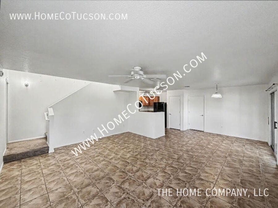 2708 N Saramano Ln - Photo 7 of 28