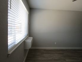 OAKDALE RENTAL - Photo 1 of 1
