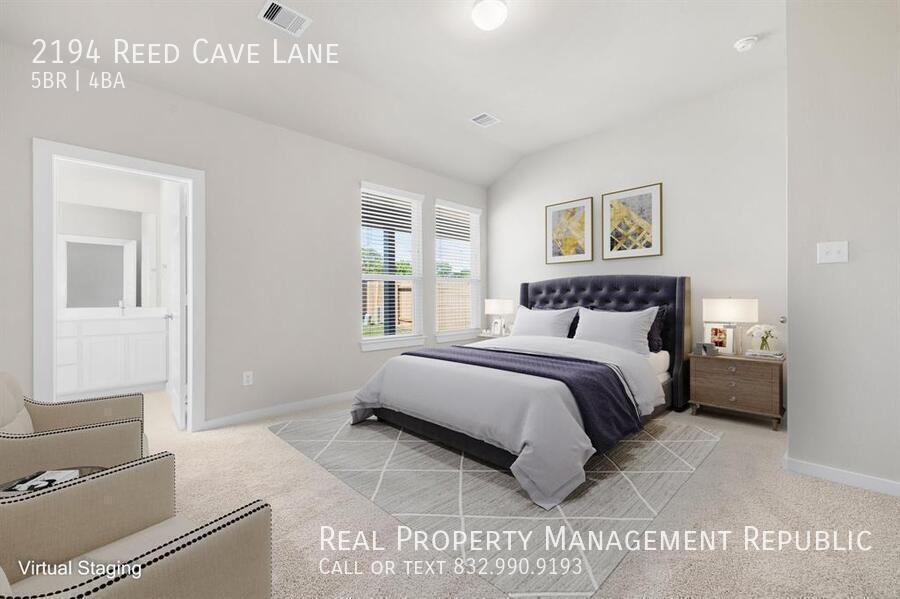 2194 Reed Cave Ln - Photo 3 of 17