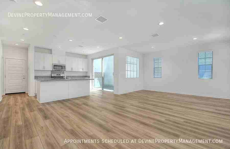 7030 Aloe Ln - Photo 6 of 50