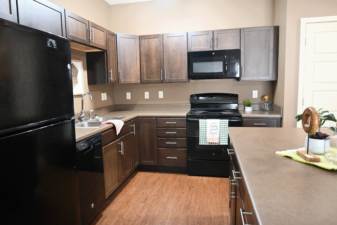 The Sterling Apartments at Grand Island - Photo 7 of 43