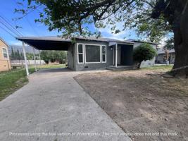 featured image of 370 W 44th St