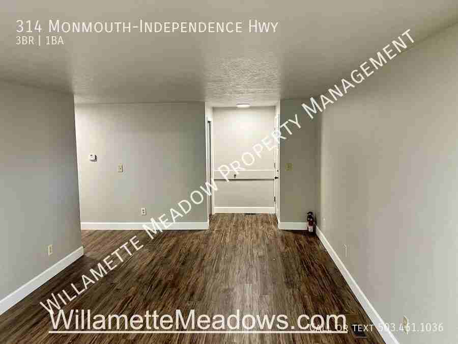 314 Monmouth Independence Hwy - Photo 3 of 14