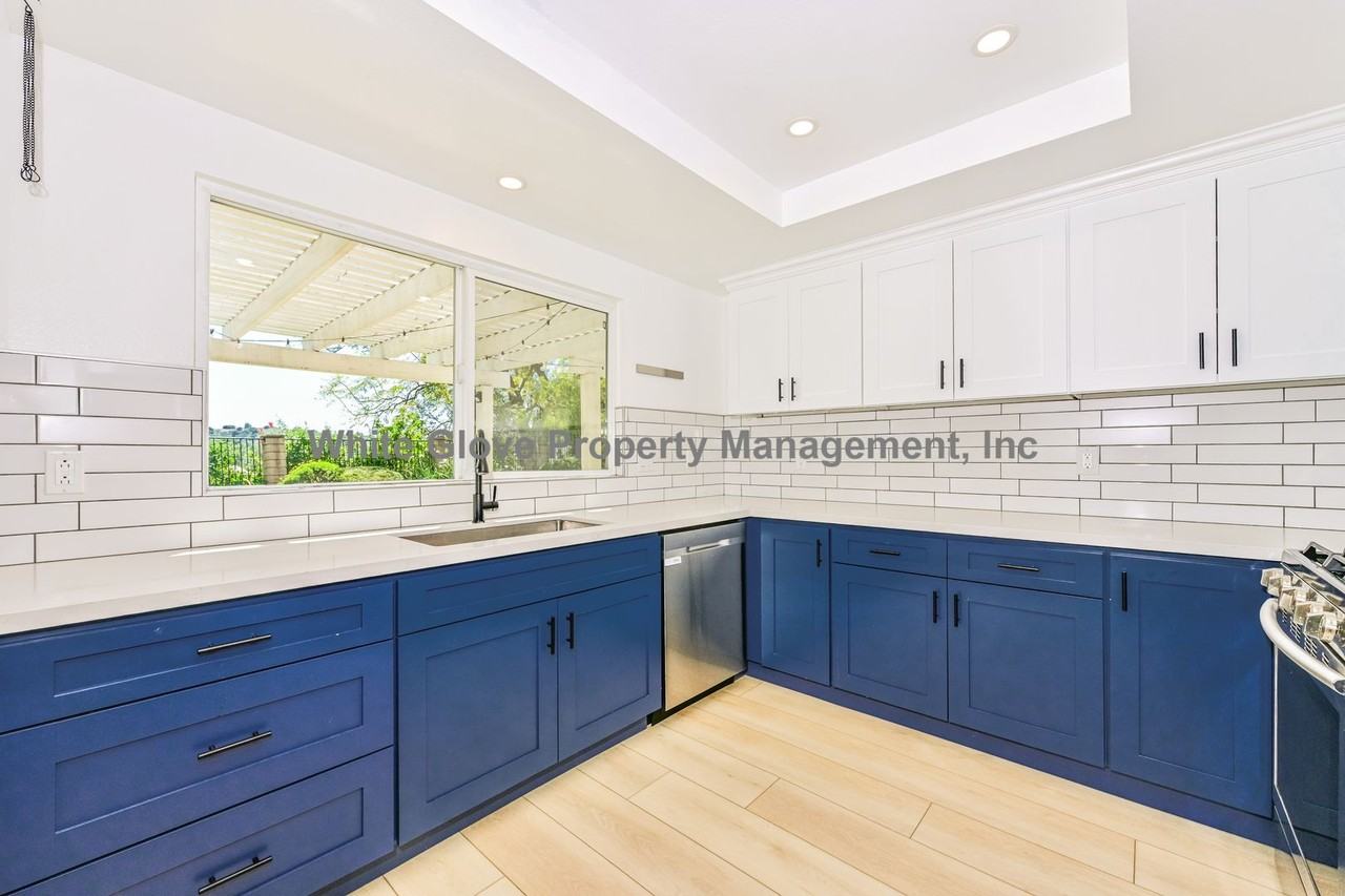 23504 Grand Rim Ct - Photo 7 of 16