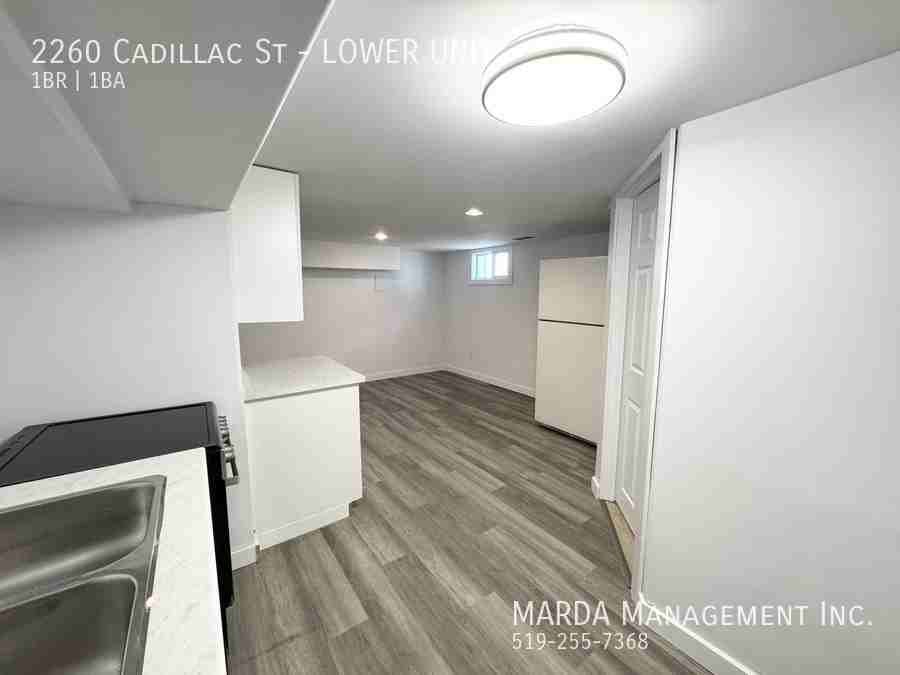 2260 Cadillac St - Photo 5 of 18
