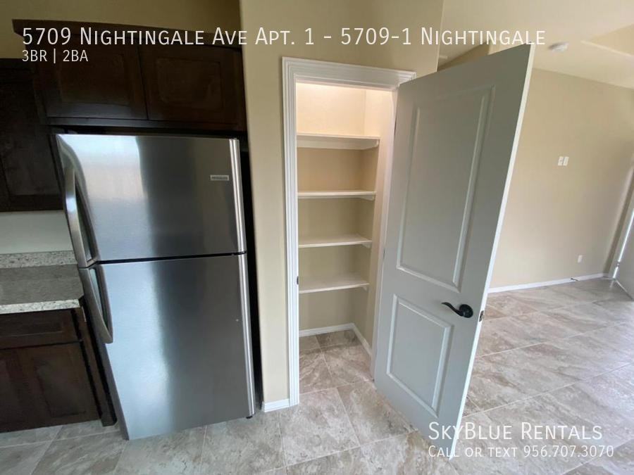 5709 Nightingale Ave - Photo 5 of 9