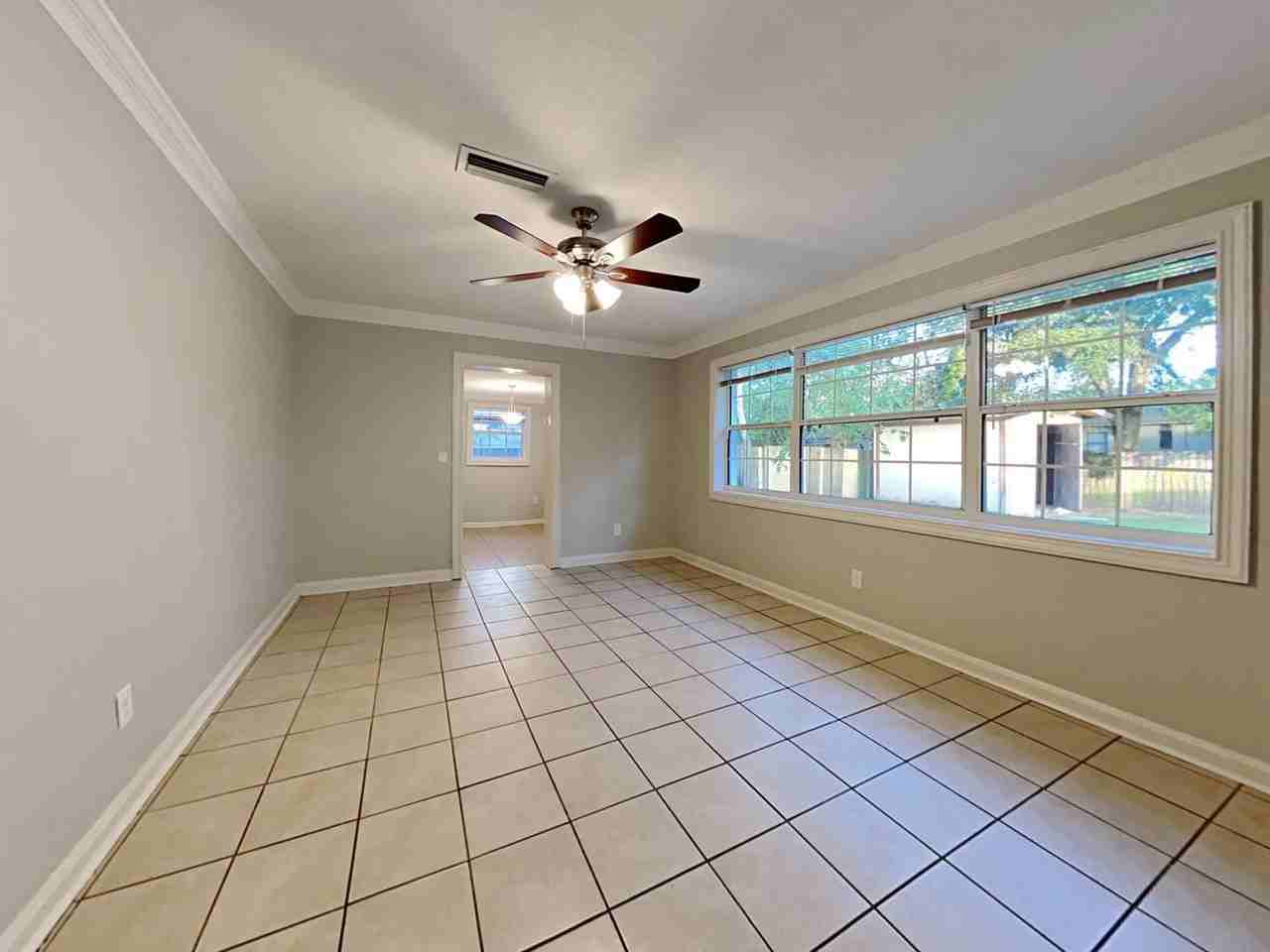 3646 Colebrooke Dr - Photo 2 of 18