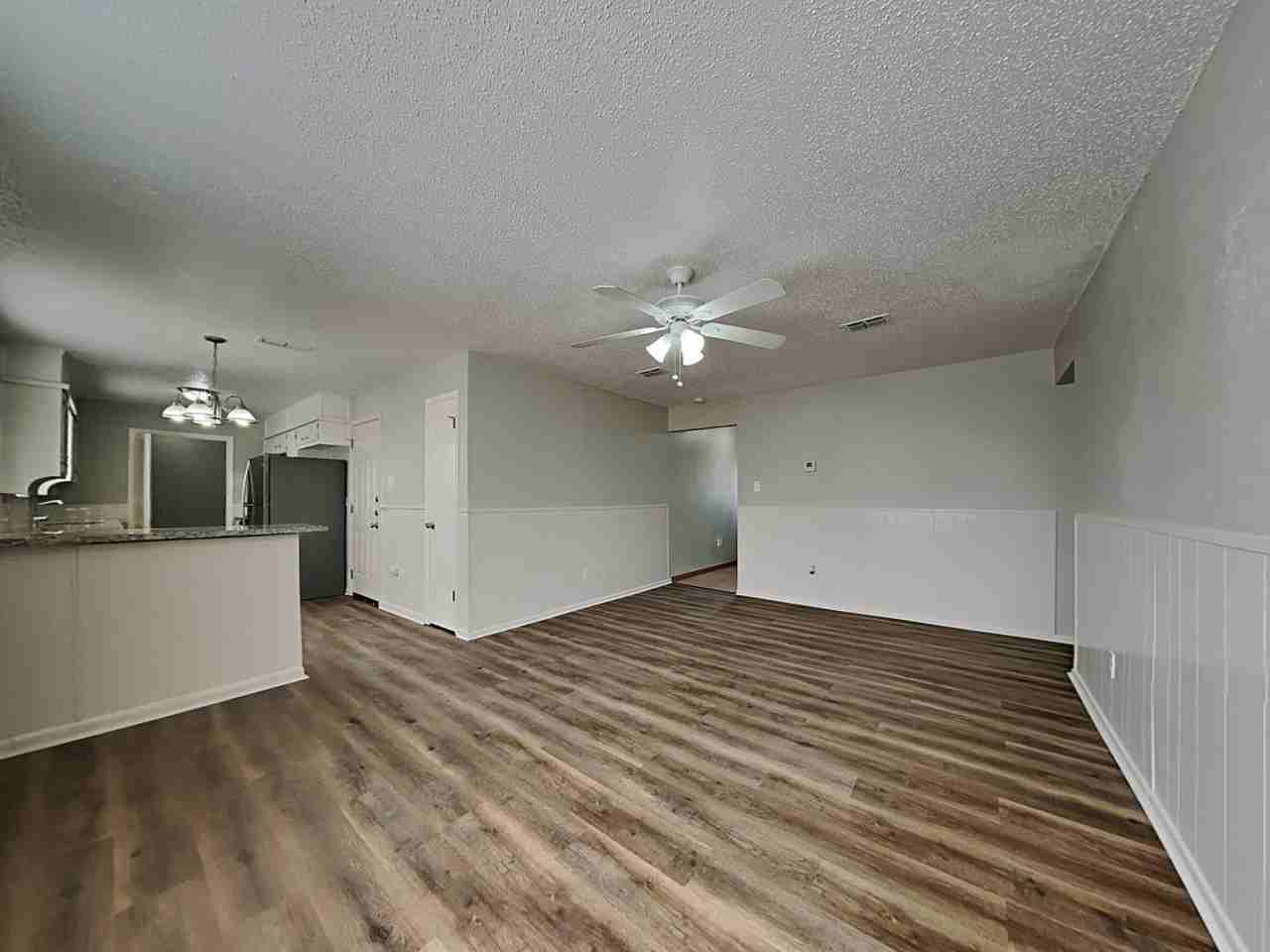 3500 Brambleton Pl - Photo 3 of 18