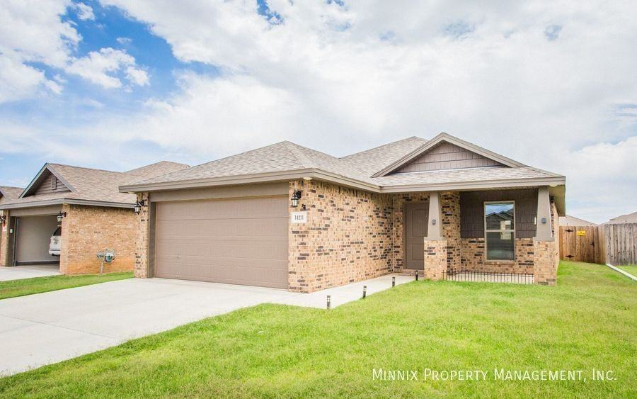 14211 Vernon Ave - Photo 2 of 42