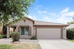 featured image of 21063 E Sonoqui Dr