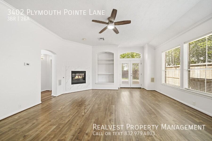 3402 Plymouth Pointe Ln - Photo 7 of 19