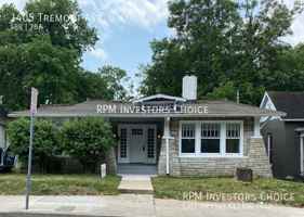 featured image of 1405 Tremont St