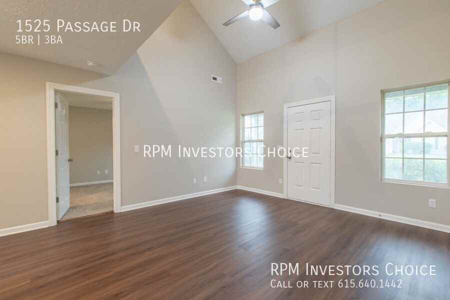 1525 Passage Dr - Photo 4 of 30