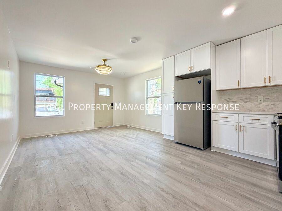 2713 Alameda St #A - Photo 3 of 11