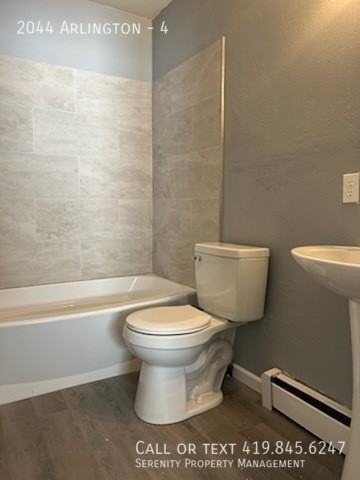 2044 Arlington Ave #4 - Photo 2 of 7