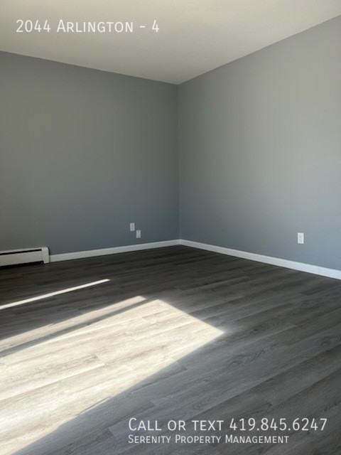 2044 Arlington Ave #4 - Photo 4 of 7