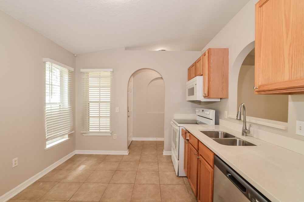 2104 Aitkin Loop - Photo 7 of 16