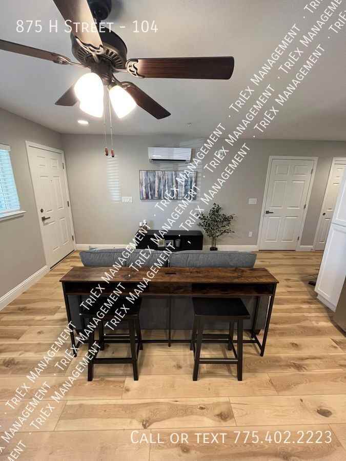 875 H St #104 - Photo 4 of 19