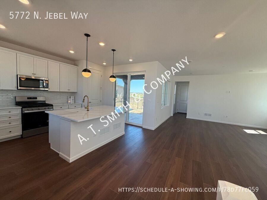 5772 Jebel Way - Photo 2 of 21