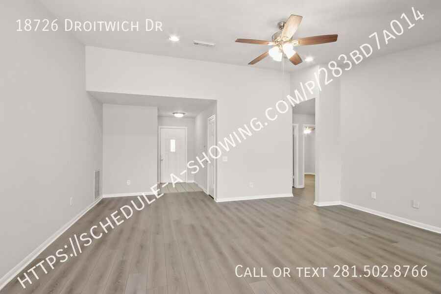 18726 Droitwich Dr - Photo 5 of 15