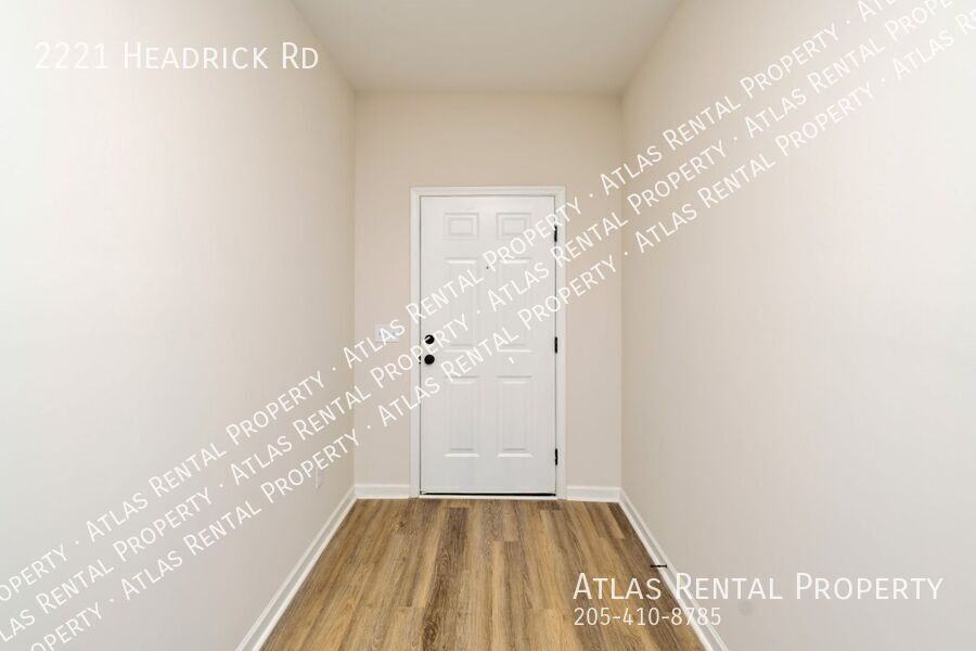 2221 Headrick Rd - Photo 5 of 18