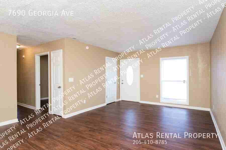 7690 Georgia Ave - Photo 7 of 26