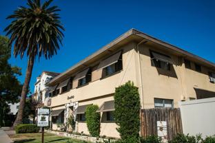 cat140 - Photo 1 of 1