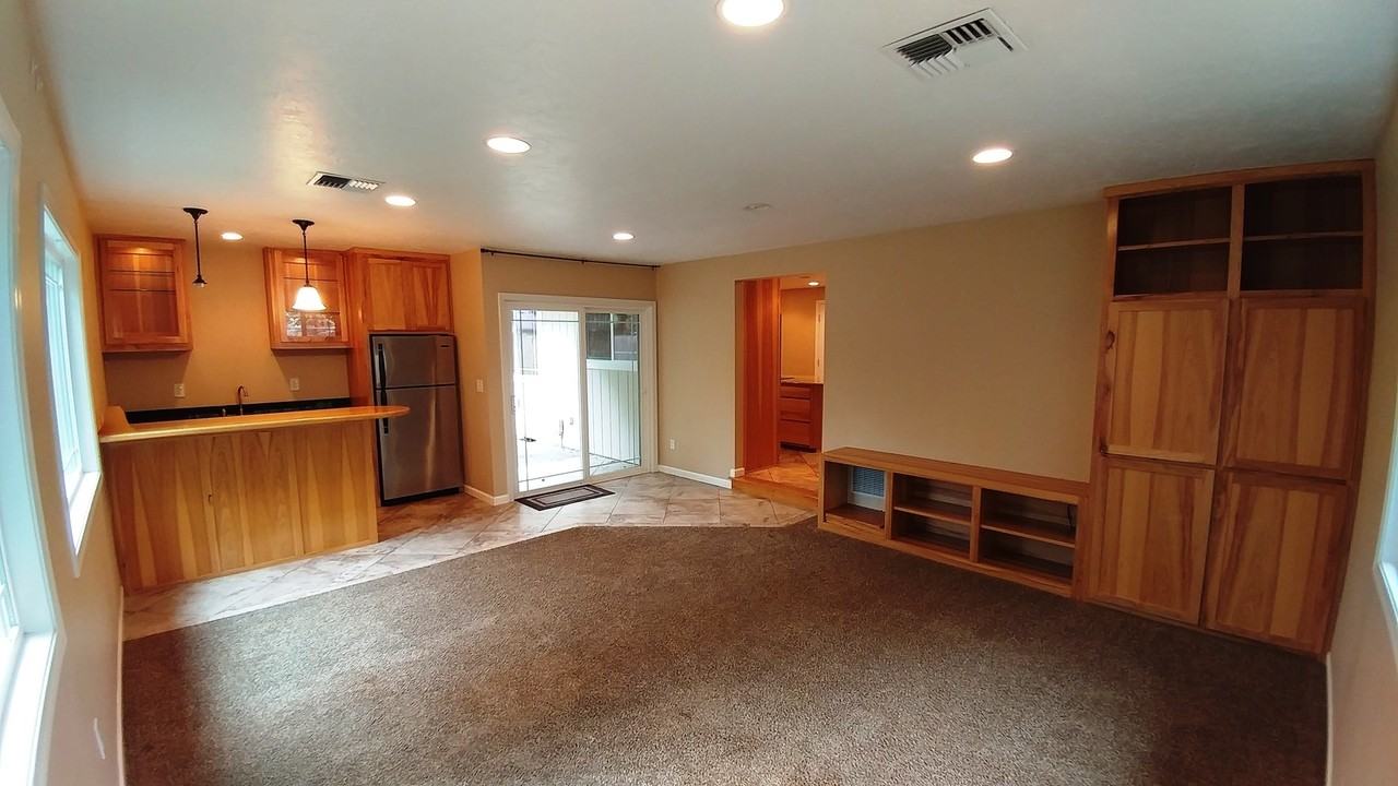 3524 Regent Ave - Photo 5 of 29