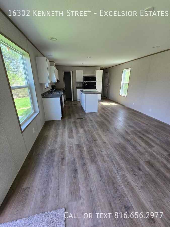 16302 Kenneth Dr - Photo 5 of 31