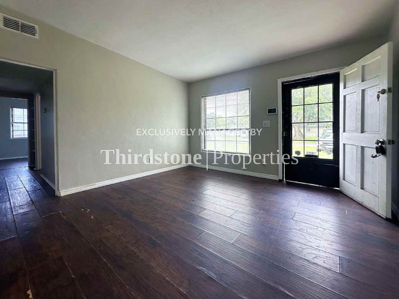 1803 Wofford Ave - Photo 2 of 21