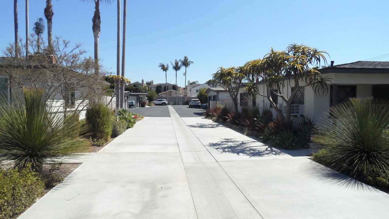 Monte Vista 174-178 - Photo 3 of 41