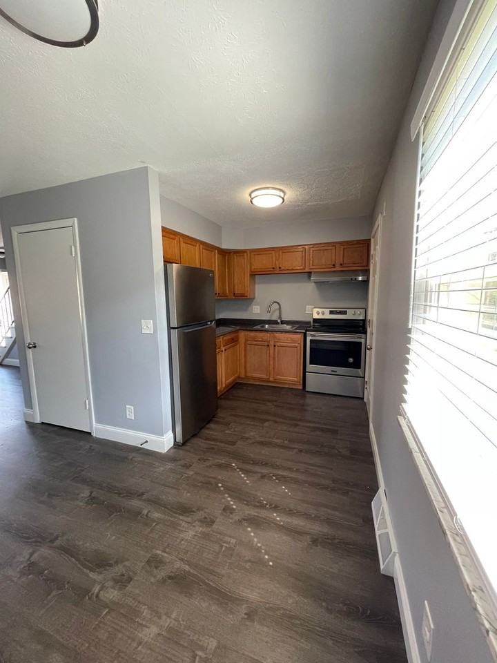 Bexvie Village Townhomes - Photo 2 of 28