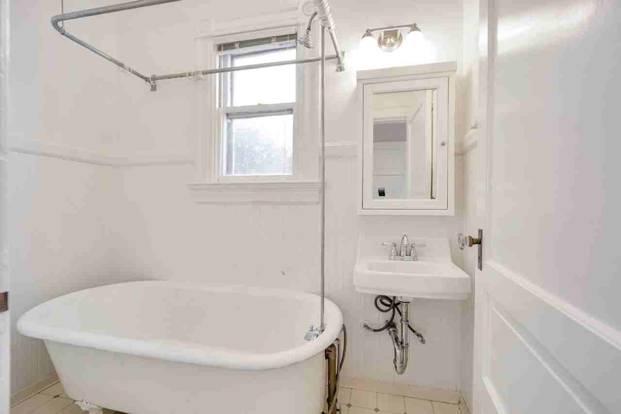 SANTA CLARA AVE 507 - Photo 7 of 22