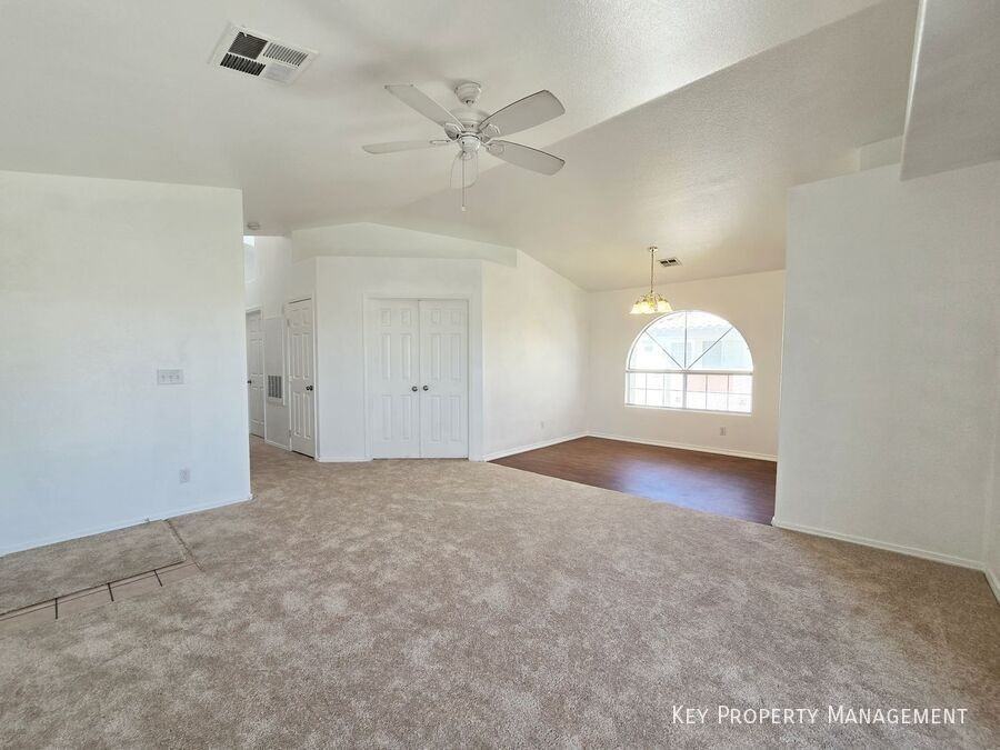 3512 Winterhaven St #204 - Photo 3 of 31