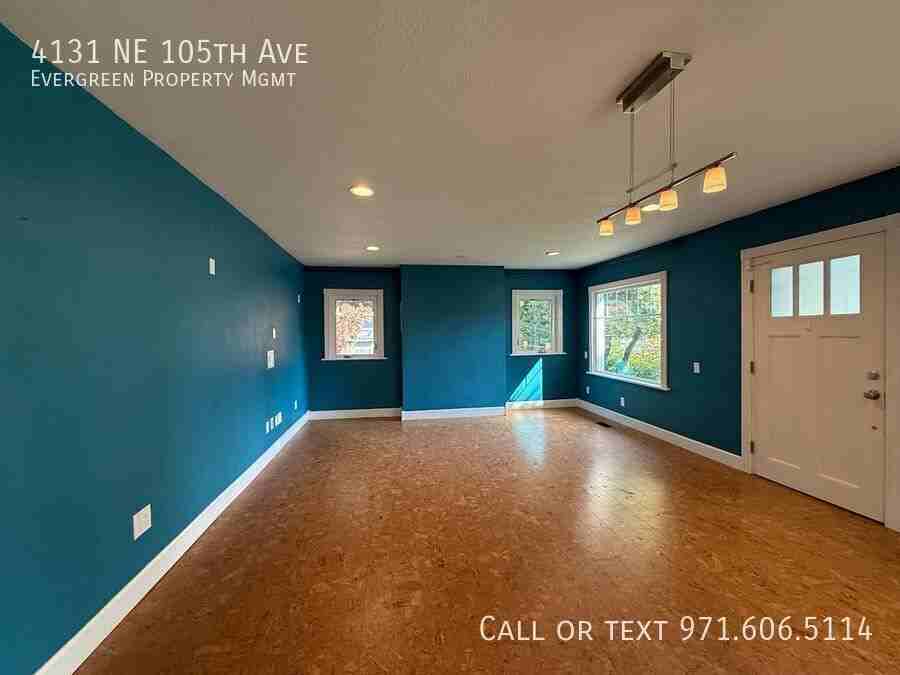 4131 Ne 105th Ave - Photo 3 of 31