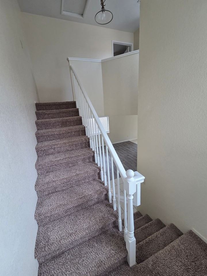 3623 La Mancha Pl - Photo 6 of 17