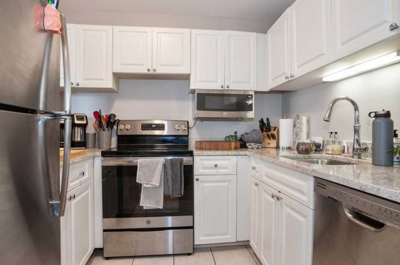 3660 N Lake Shore Dr #1206 - Photo 2 of 9