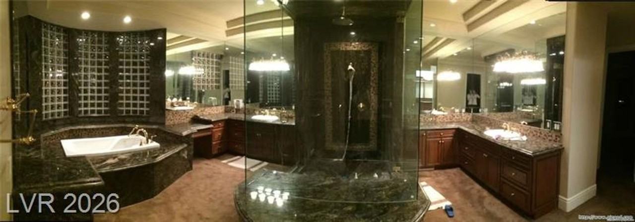 8741 Newport Isle Ct - Photo 6 of 13