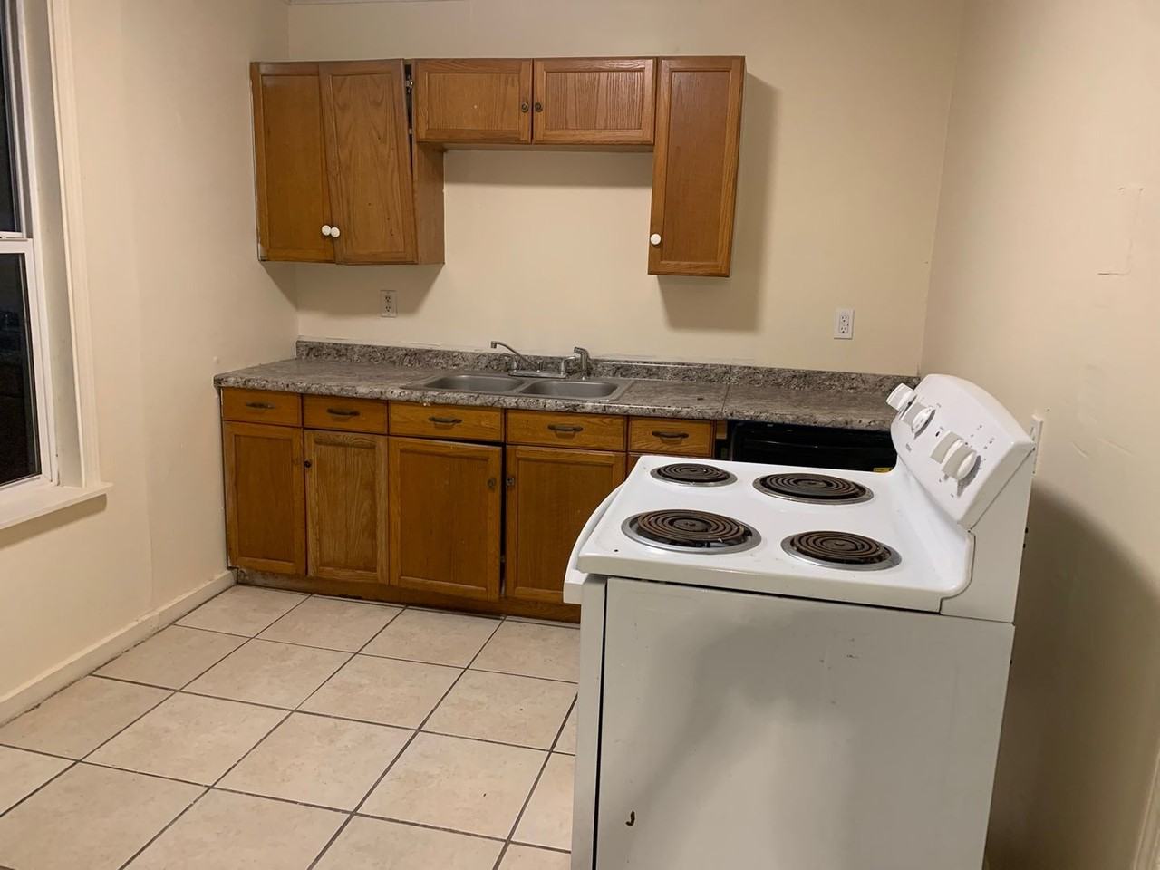 2855 Potter Dr - Photo 7 of 16