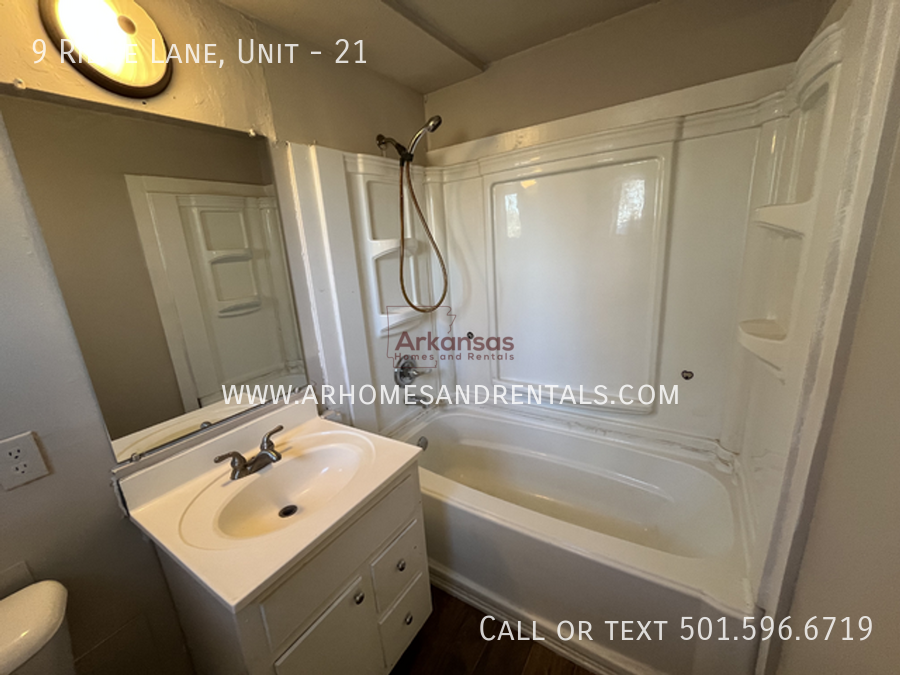 9 Ridge Ln #21 - Photo 7 of 16