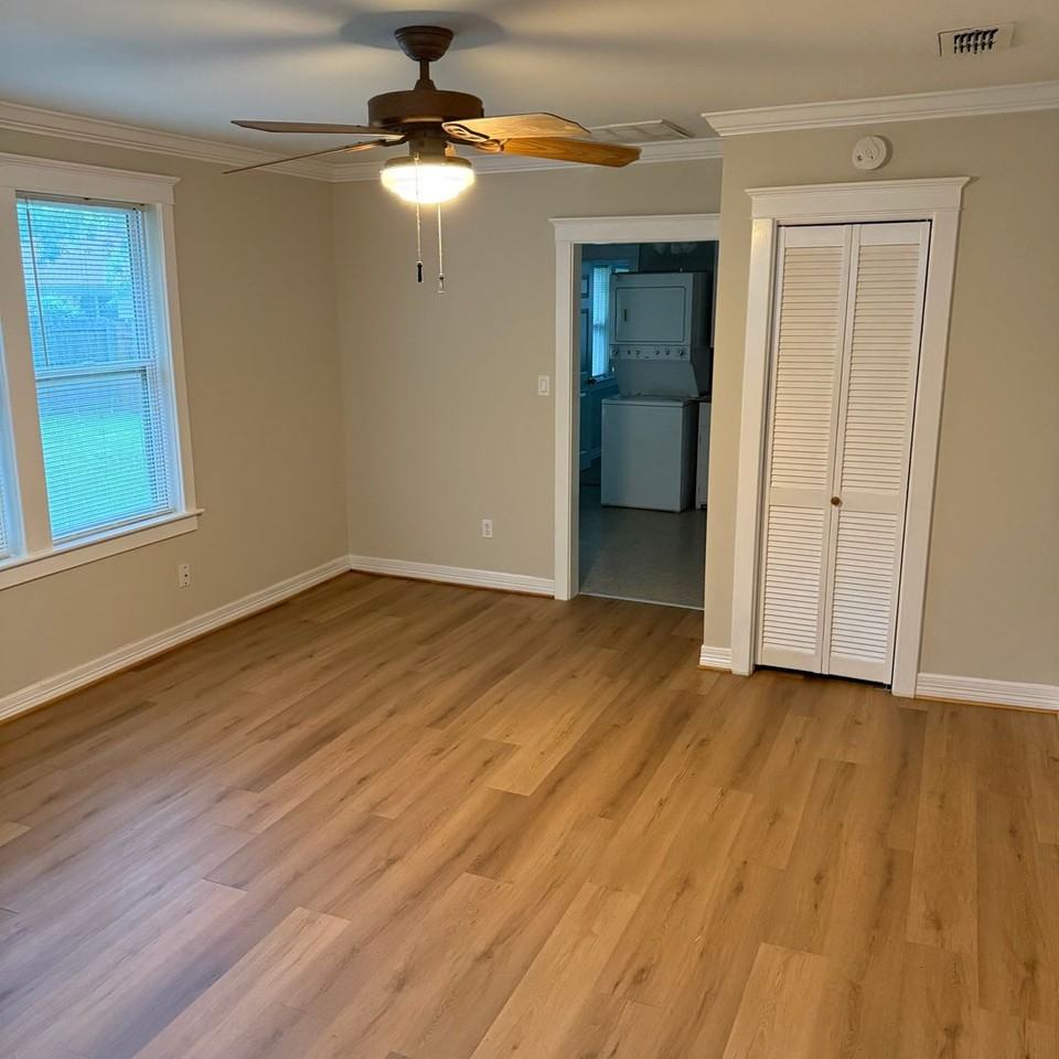 117 1/2 Bryan St - Photo 6 of 7