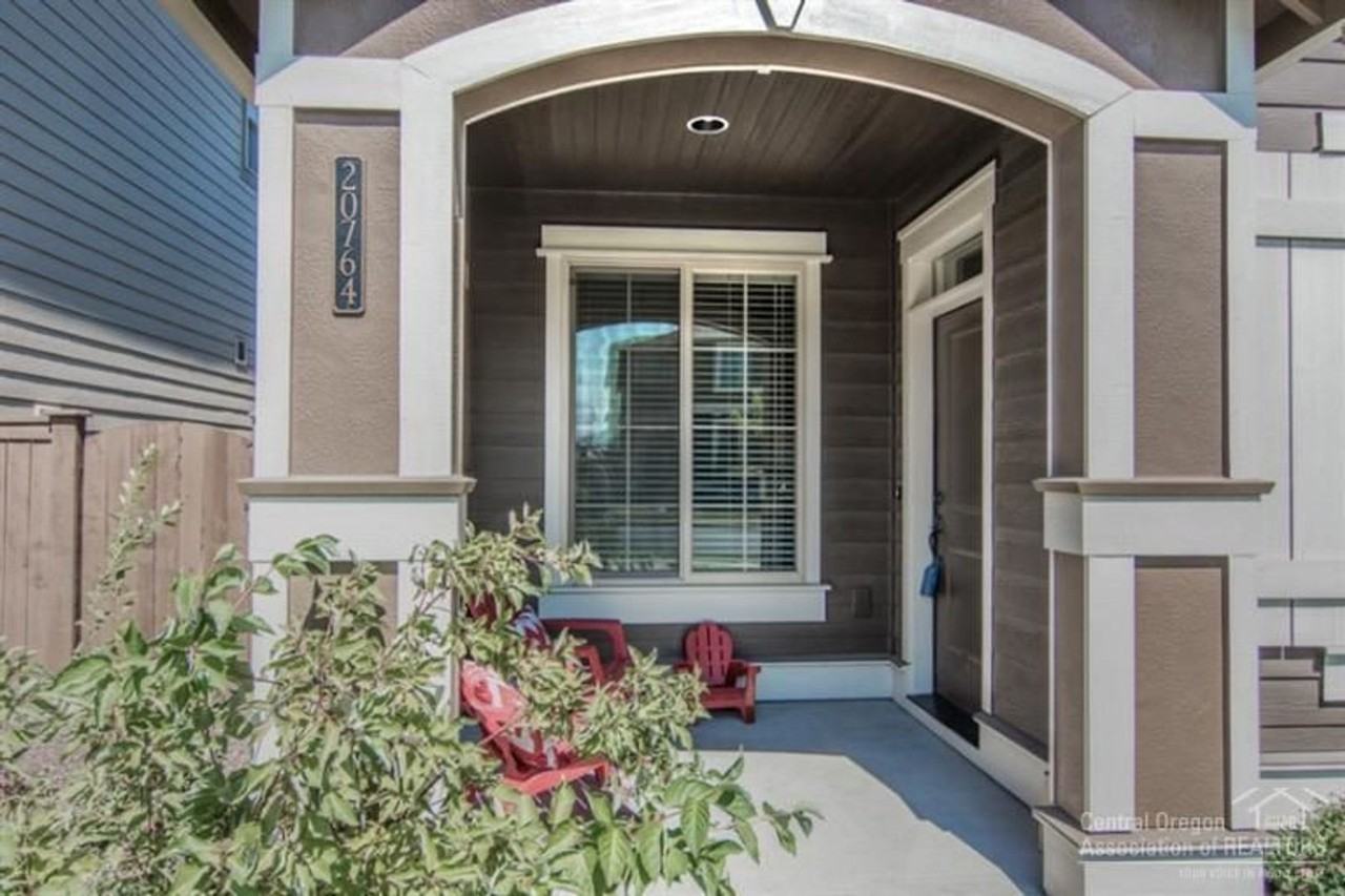 20764 Ne Smoke Stack Ln - Photo 2 of 20