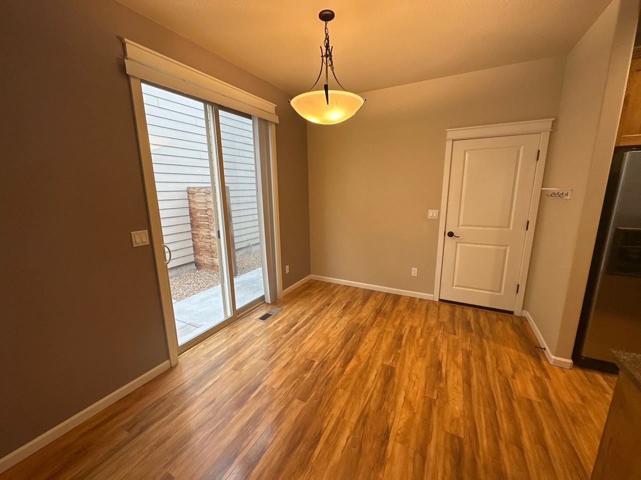 20764 Ne Smoke Stack Ln - Photo 5 of 20