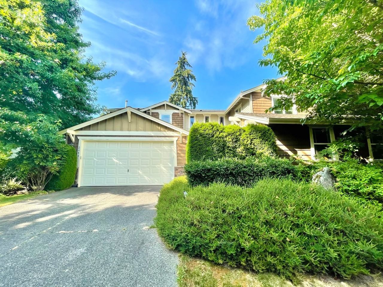 2646 116th Ave Ne - Photo 2 of 34