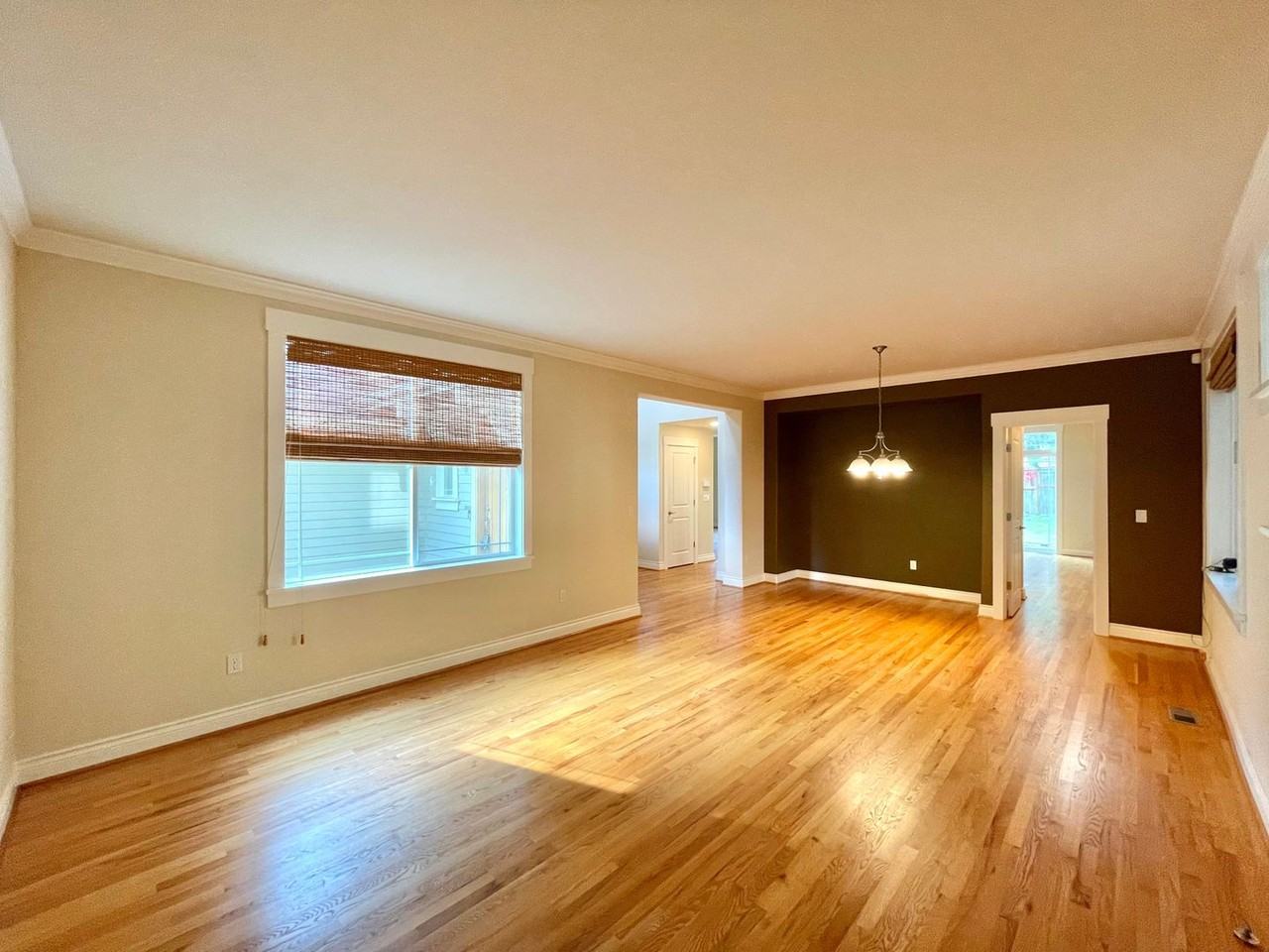 2646 116th Ave Ne - Photo 5 of 34