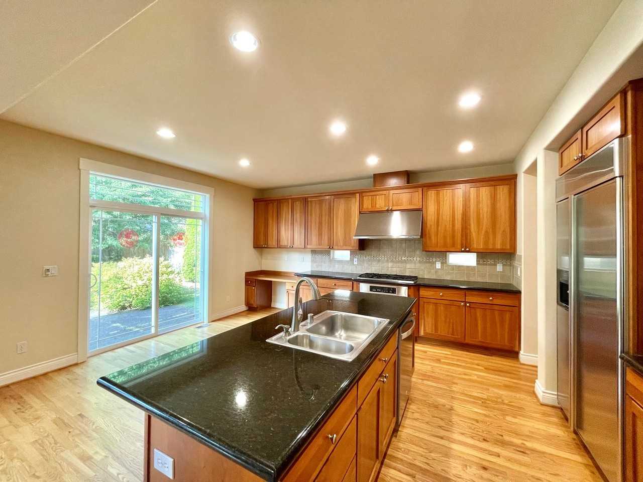 2646 116th Ave Ne - Photo 7 of 34